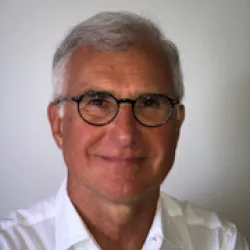 Photo of practitioner