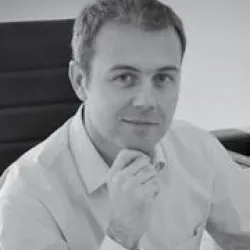 Photo of practitioner