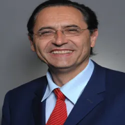 Photo of practitioner