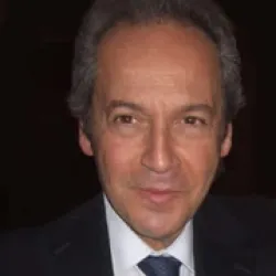 Photo of practitioner