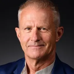 Photo of practitioner