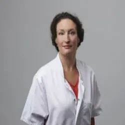 Photo of practitioner