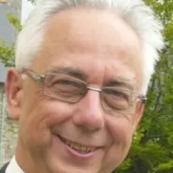 Photo of practitioner