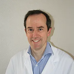 Photo of practitioner