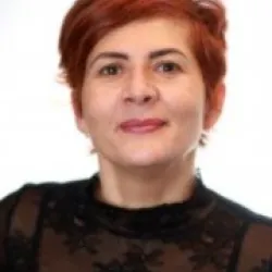 Photo of practitioner