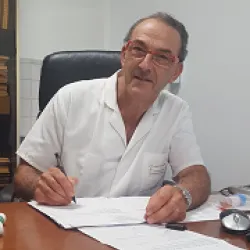 Photo of practitioner