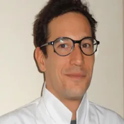 Photo of practitioner