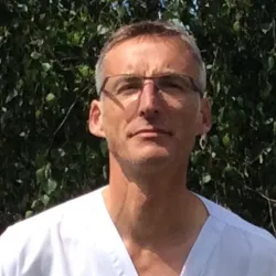 Photo of practitioner