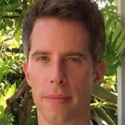 Photo of practitioner