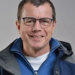 Photo of practitioner