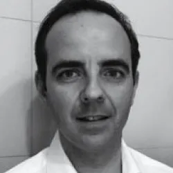 Photo of practitioner