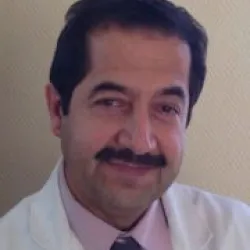 Photo of practitioner