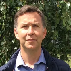 Photo of practitioner