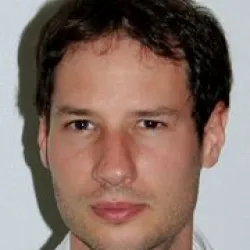 Photo of practitioner