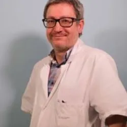 Photo of practitioner