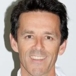 Photo of practitioner