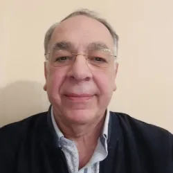 Photo of practitioner