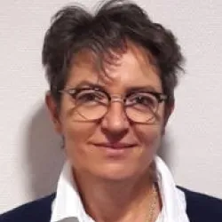 Photo of practitioner