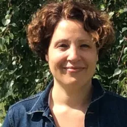 Photo of practitioner