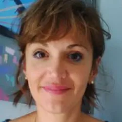 Photo of practitioner