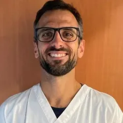 Photo of practitioner