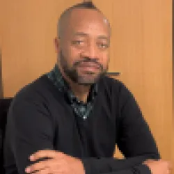 Photo of practitioner