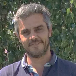 Photo of practitioner