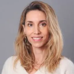 Photo of practitioner