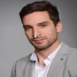 Photo of practitioner