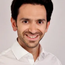 Photo of practitioner