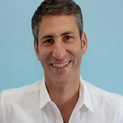 Photo of practitioner