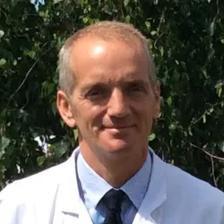 Photo of practitioner