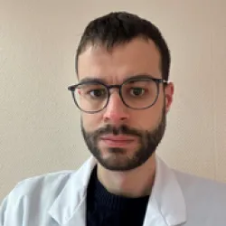 Photo of practitioner