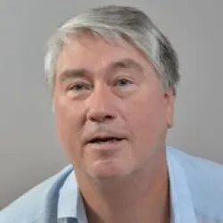 Photo of practitioner